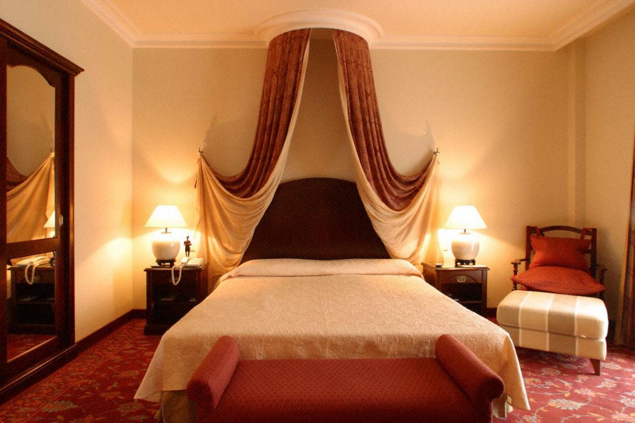 Termes Montbrio Hotel & Spa Montbrió del Camp Esterno foto